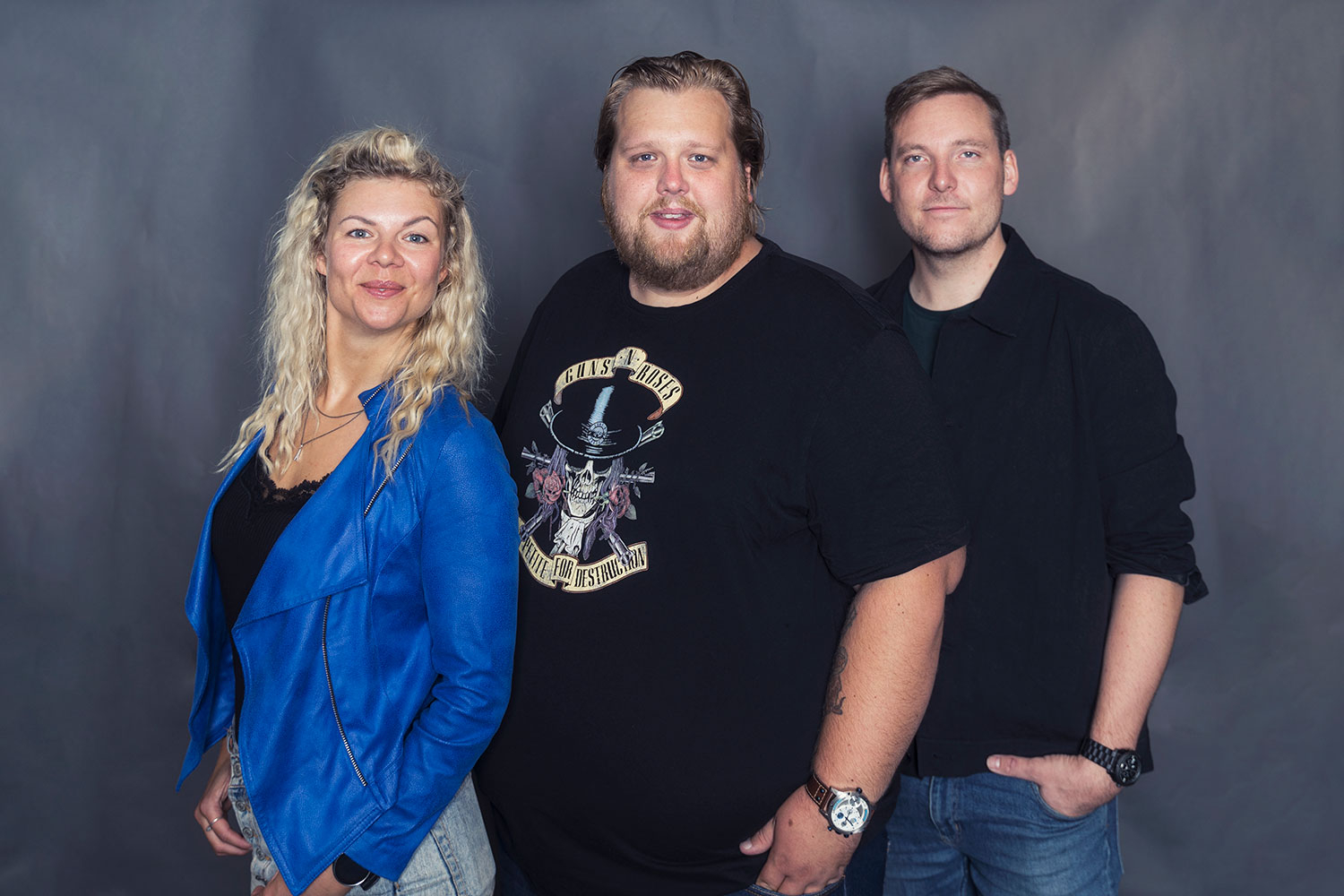 Anne Sem-Jacobsen, Halvor Johansson og Niklas Baarli vekker Radio Rock-lytterne i «Stå Opp!» på Radio Rock.