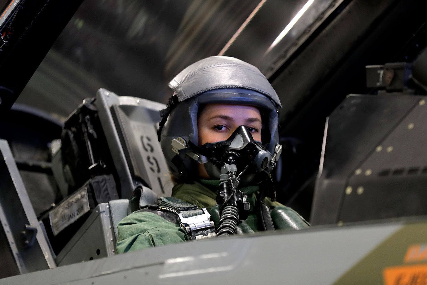 Prinsesse Ingrid Alexandra besøkte 11. desember 132 luftving ved Luftforsvarets base Bodø, der hun bl.a. fikk være med på flytur i en F-16.