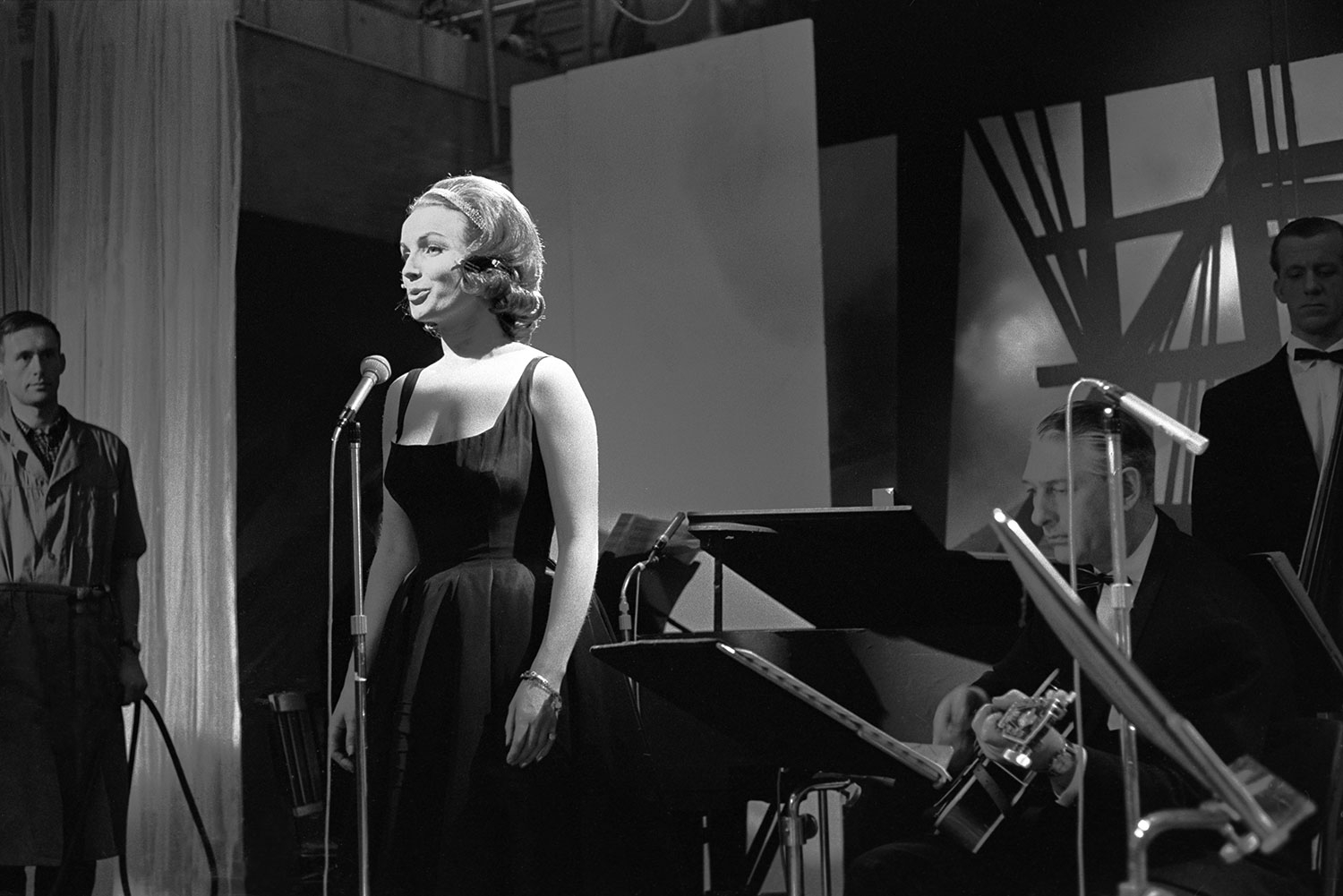 Anita Thallaug under den norske MGP-finalen i 1963.