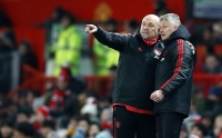 Ole Gunnar Solskjær og assistent Mike Phelan måtte se sitt Mancheser United-lag dele poeng hjemme for Burnley tirsdag.