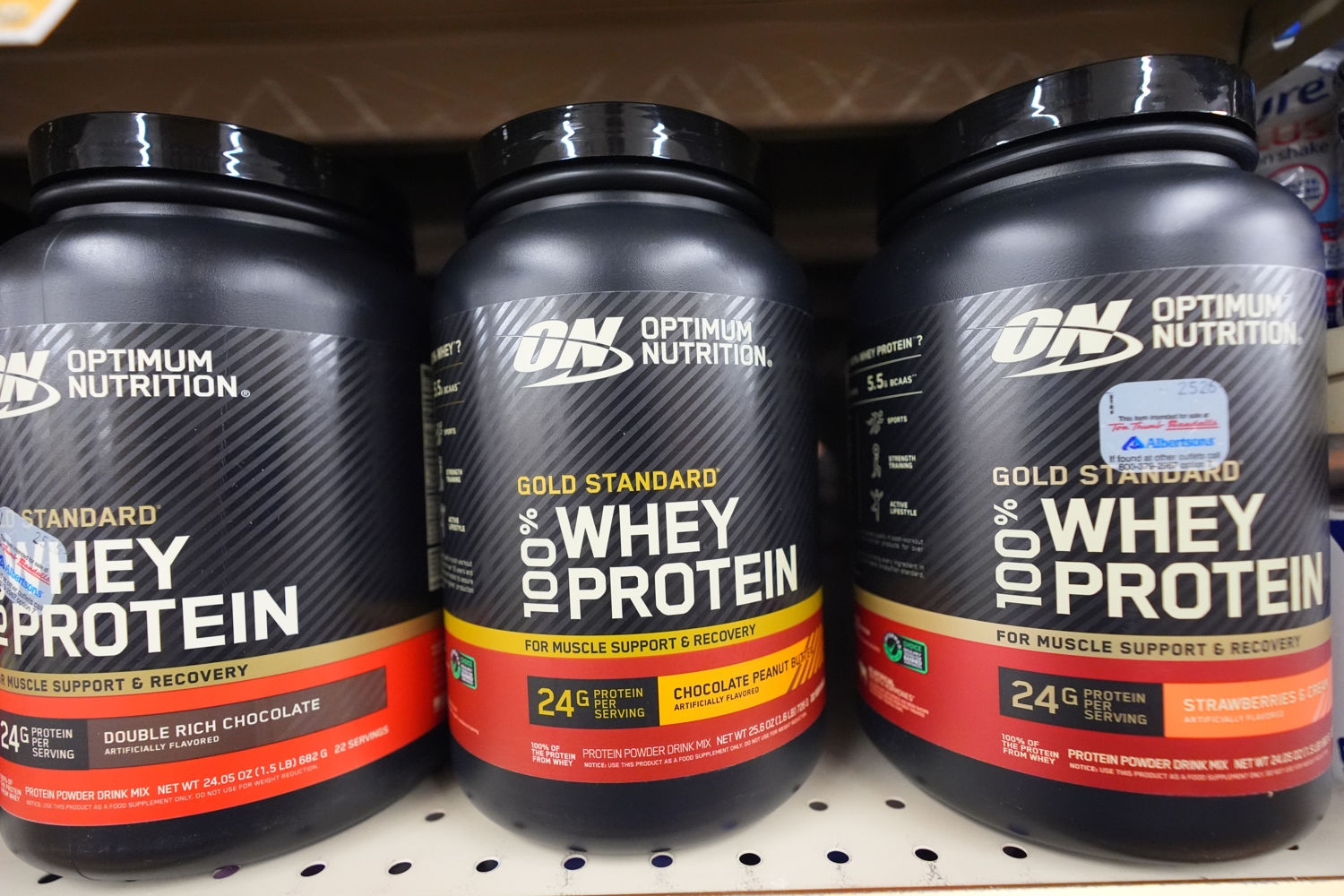 Myseprotein blir betydelig dyrere i år. Til glede for melkebøndene og osteprodusentene, og til fortvilelse for alle som vil bevare muskelmassen.