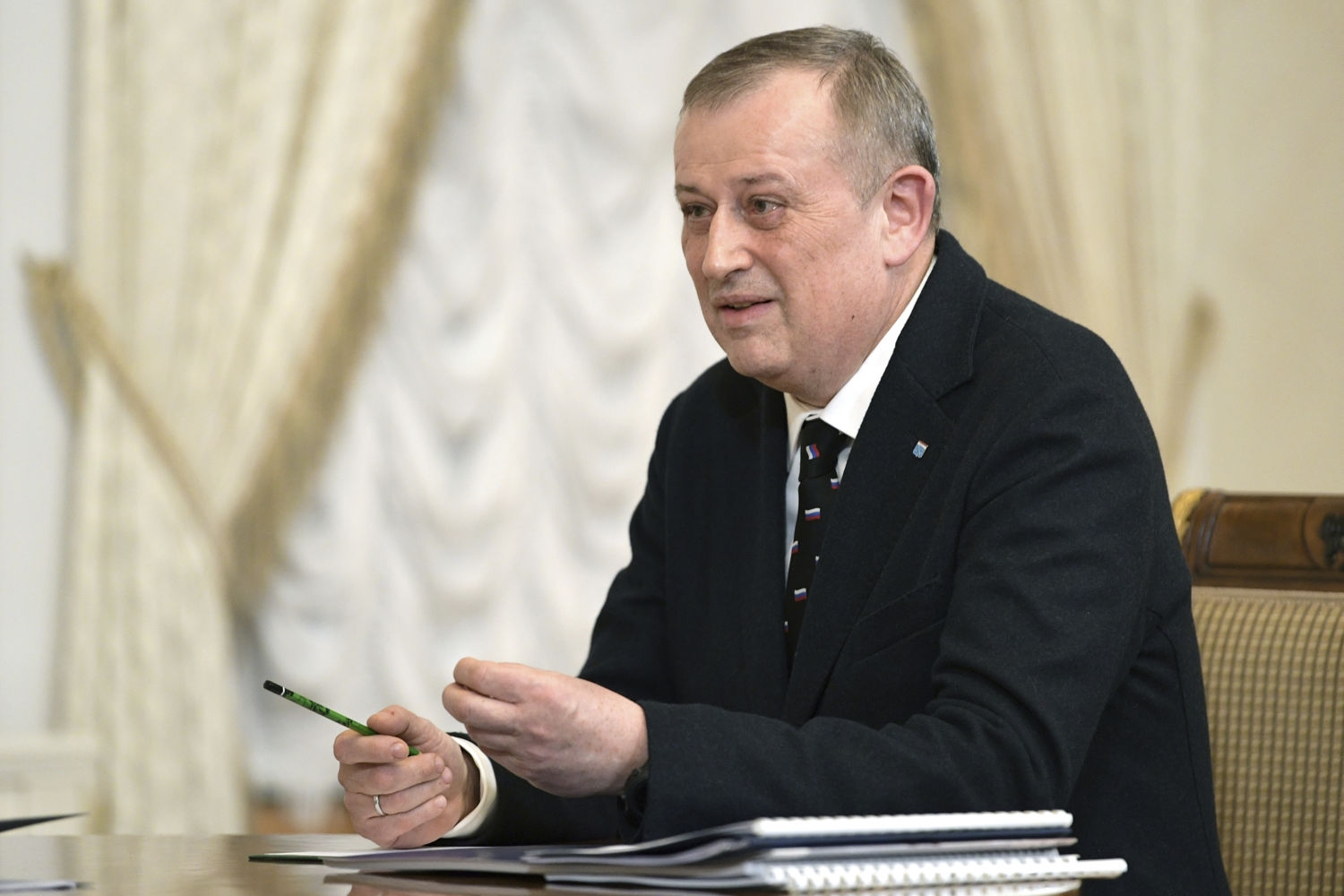 Bildet av guvernør Aleksander Drozdenko i Leningrad fylke ble tatt i januar 2024 under et møte med Russlands president Vladimir Putin i St. Petersburg.