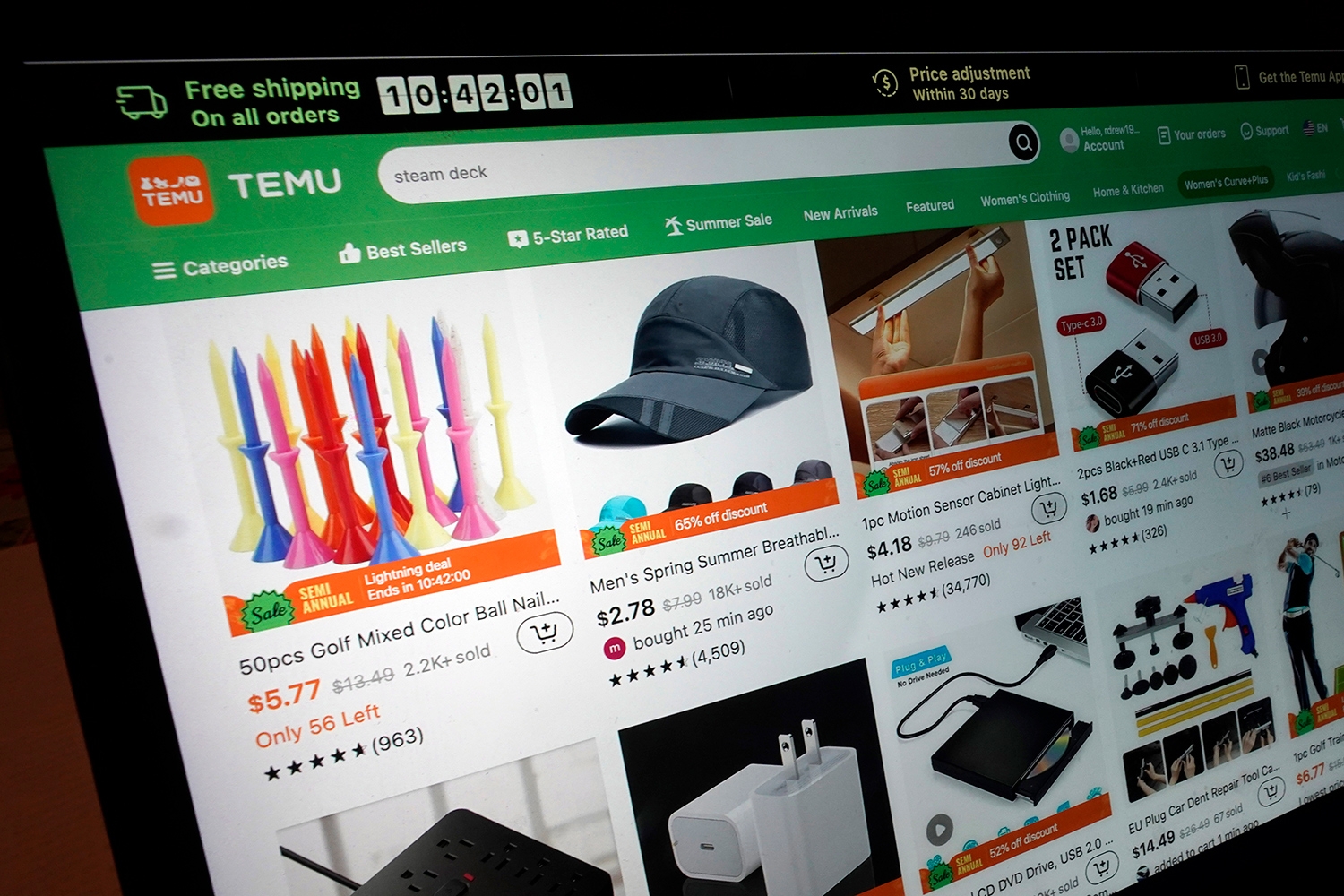 Pakker fra Temu, Shein og Alibaba skal kontrolleres for farlige stoffer framover.