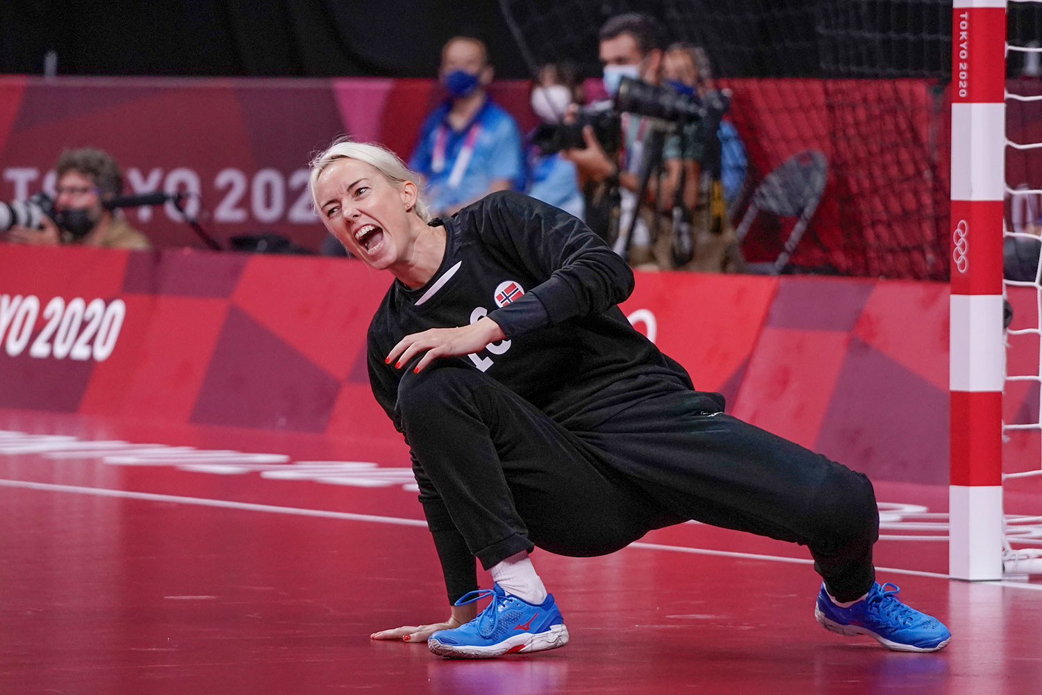 Katrine Lunde under kvartfinalen OL mot Ungarn.