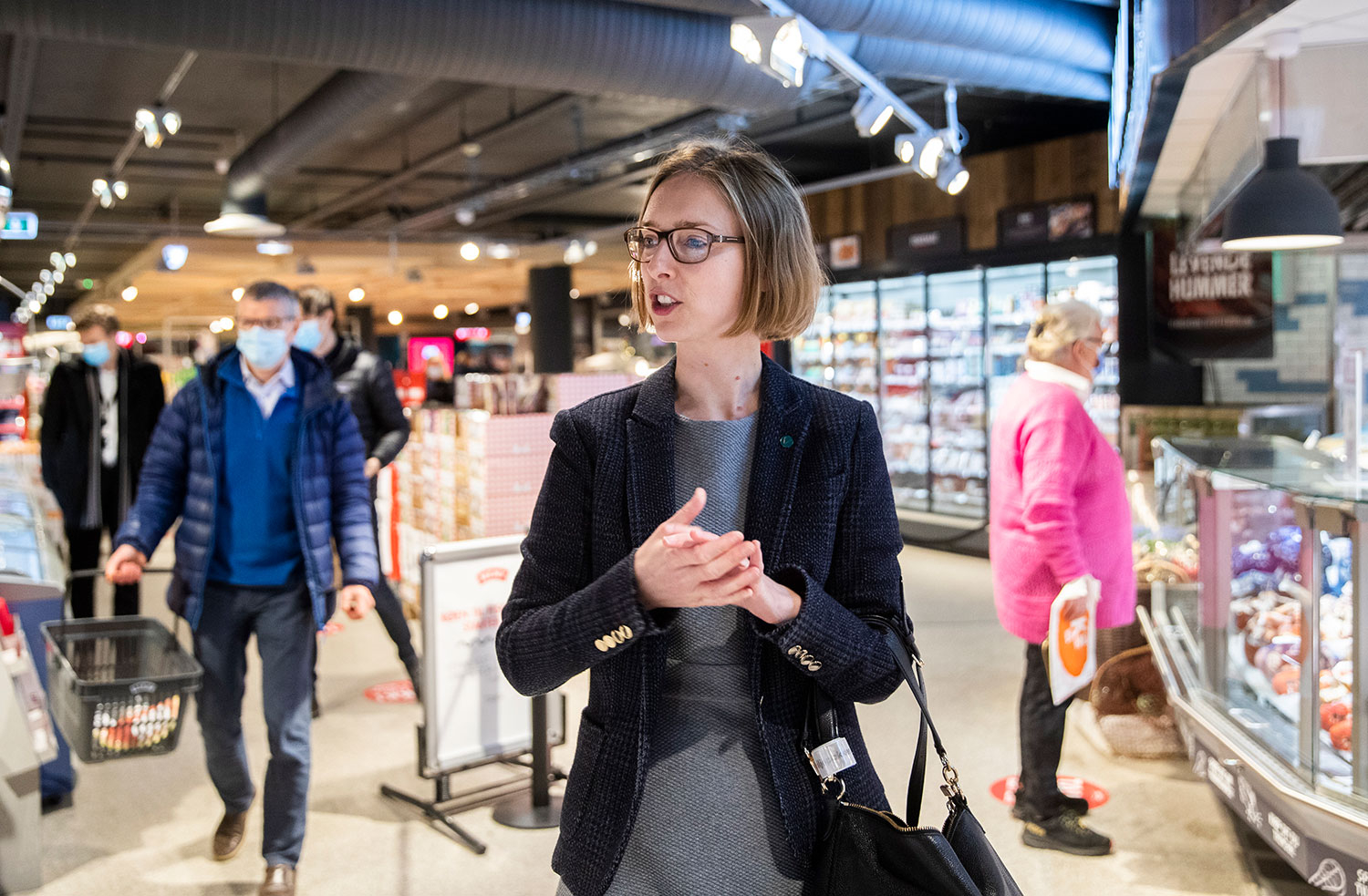 Næringsminister Iselin Nybø (V) sier ordningen med kontantstøtte til næringslivet i koronakrisen ikke har vært perfekt.