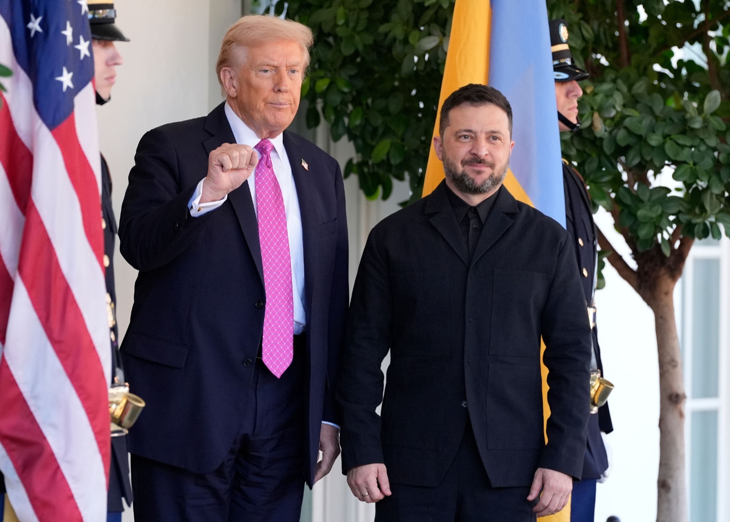 Volodymyr Zelenskyj kom til Det hvite hus med et håp om å få klarsignal til leveranse av Tomahawk-raketter, men må belage seg på at det ikke skjer med det første, skriver flere medier.