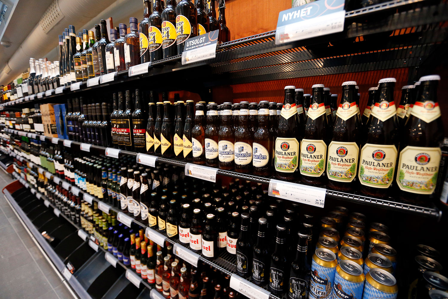 Med tilnærmet full stopp i grensehandelen gikk salget av alkohol i Norge til værs i 3. kvartal i år.