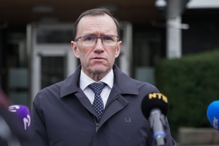 Utenriksminister Espen Barth Eide (Ap) reagerer sterkt på USAs tolløkning mot Norge.