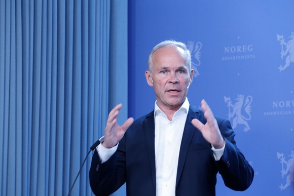 Ifølge kommunal- og moderniseringsminister Jan Tore Sanner, vil rekordmange nasjonale og internasjonale valgobservatører vil følge årets stortings- og sametingsvalg.