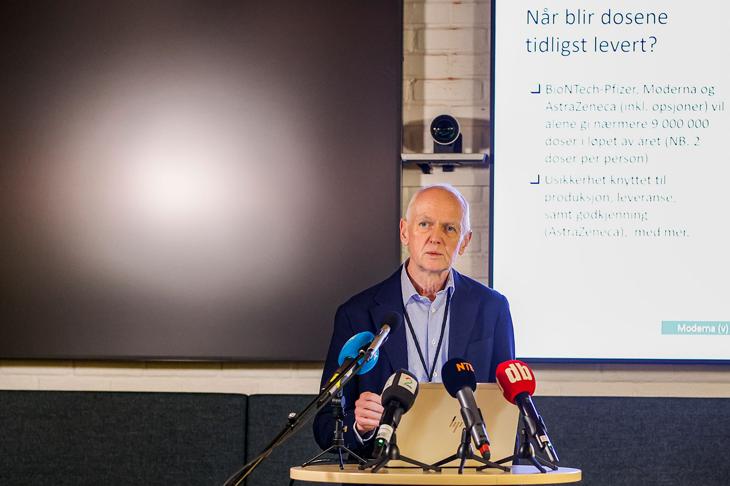 Smitteverndirektør Geir Bukholm i Folkehelseinstituttet opplyser at vaksineringen kan bli ytterligere utsatt enkelte steder.