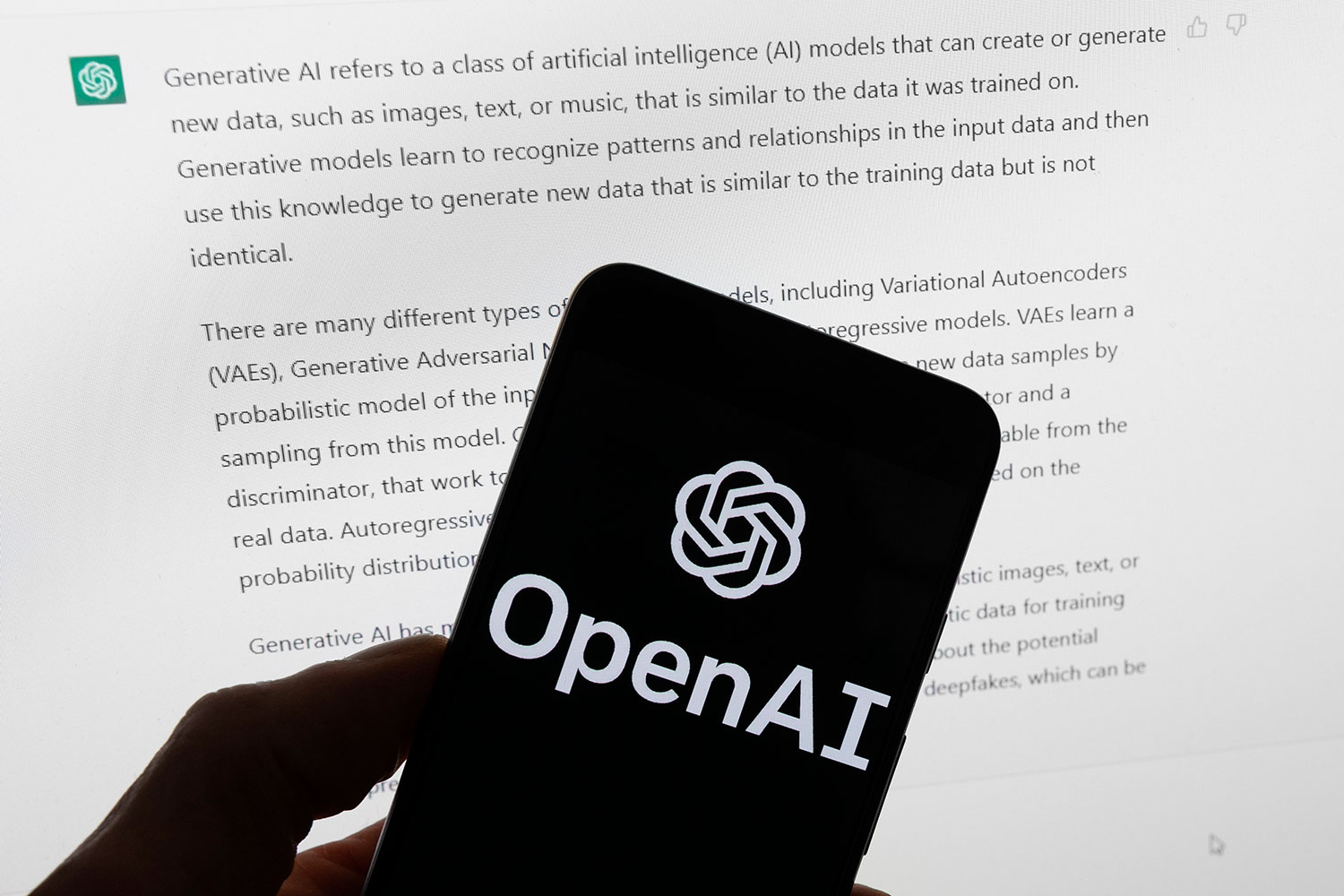 OpenAI står bak den omdiskuterte språkmodellen ChatGPT, som brukes til å generere svar på spørsmål og skrive samtaler. Med kunstig intelligens kan den utvikle seg og lære, og den viser potensial i helsetjenester.