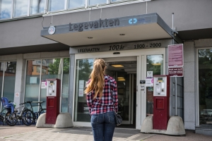 Nå slipper alle under 18 år egenandel på helsehjelp