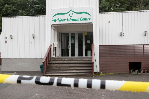 Menigheten i Al-Noor Islamic Centre i Bærum.