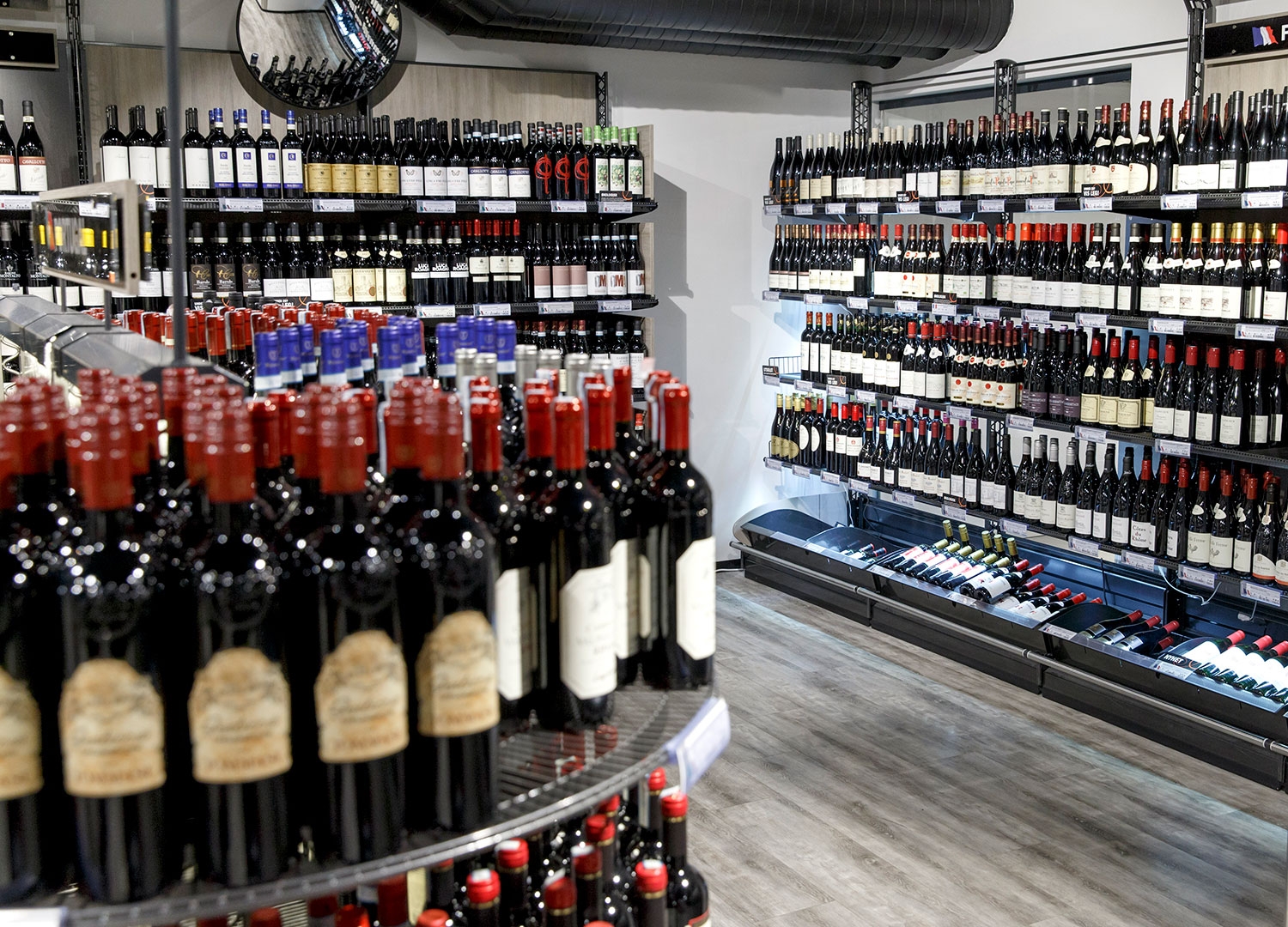 Nordmenn har kjøpt langt mer alkohol i Norge så langt i år.