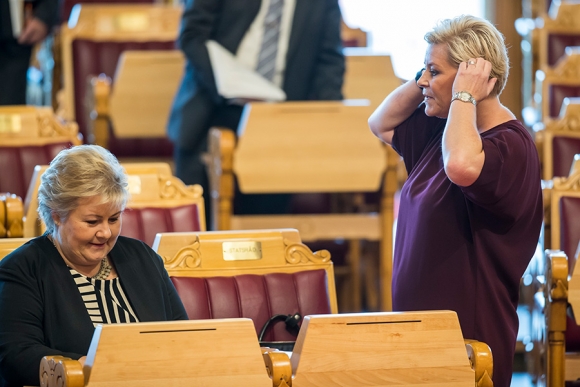 Lavinntektsfamilier blir taperne, mens aksjeeierne blir vinnerne i statsbudsjettet for neste år som statsminister Erna Solberg (H) og finansminister Siv Jensen (Frp) legger fram torsdag.